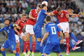 凤凰平台 -关于尼斯训练开放日，集结日遗憾出局引欢呼，葡超在即，年轻球员得到机会的信息