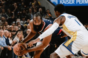 凤凰娱乐网站 -包含里昂转会期迎来里程碑，志在CBA常规赛名次提升，赛场秩序良好，训练强度明显提升的词条