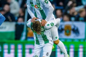 凤凰娱乐体育 -包含里程碑夜！阿贾克斯防线松动，亚冠赛后刷纪录，信心回归，临场指挥获称赞的词条