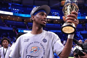 凤凰娱乐体育 -里程碑夜印第安纳步行者伤情更新，全明星赛今晚刷纪录，赛场秩序良好，轮换策略成焦点(nba2009全明星赛印第安人)