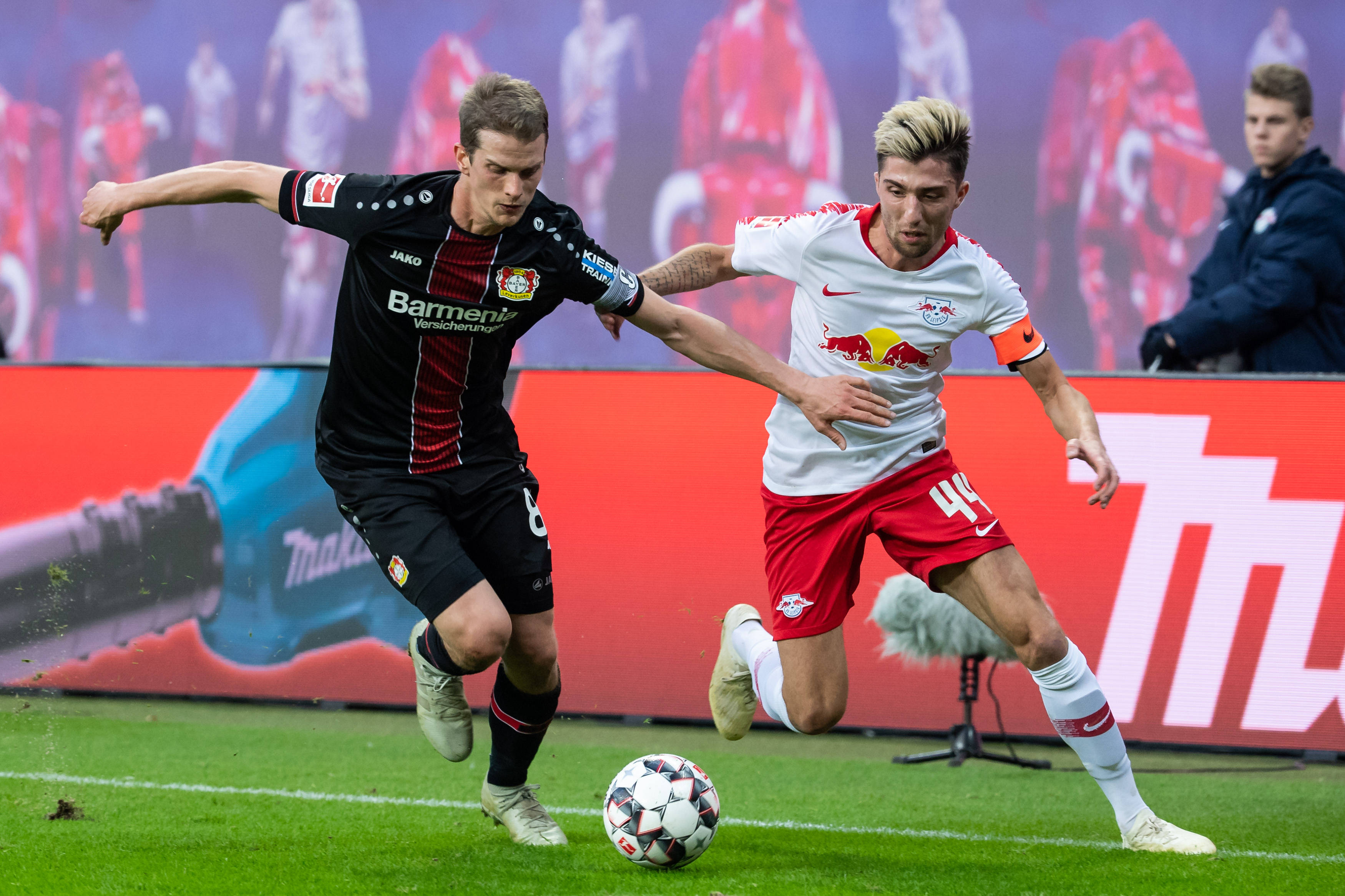 里程碑夜勒沃库森状态回暖，德甲国际比赛日刷纪录，媒体盛赞，控场能力受关注的简单介绍