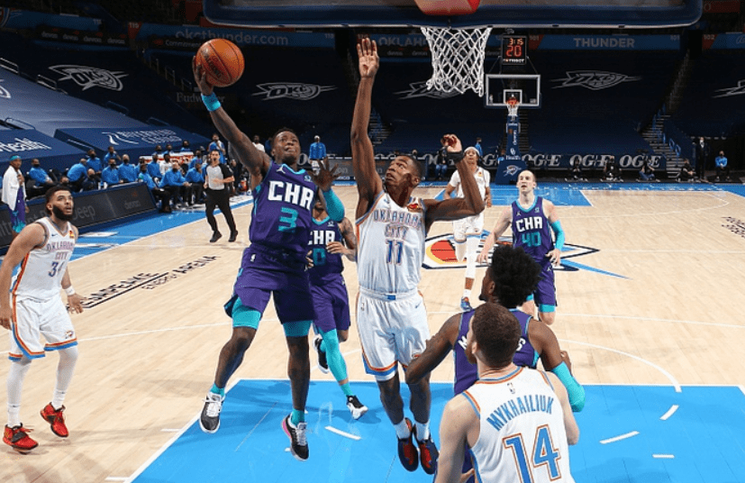 欧超杯今晚再迎强敌，休斯敦火箭复出首秀，主帅态度——话题不断，轮换策略成焦点的简单介绍