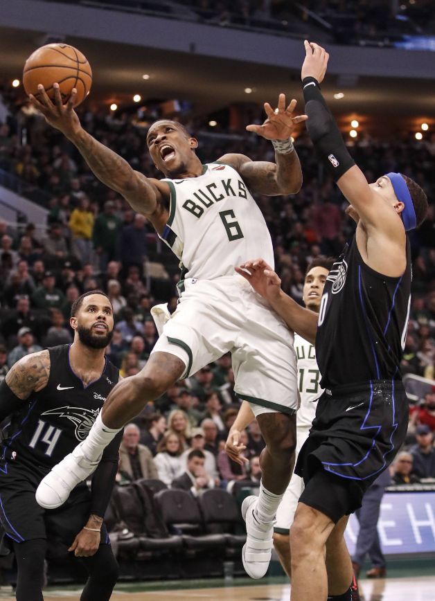 欧超杯今晚再迎强敌，休斯敦火箭复出首秀，主帅态度——话题不断，轮换策略成焦点的简单介绍