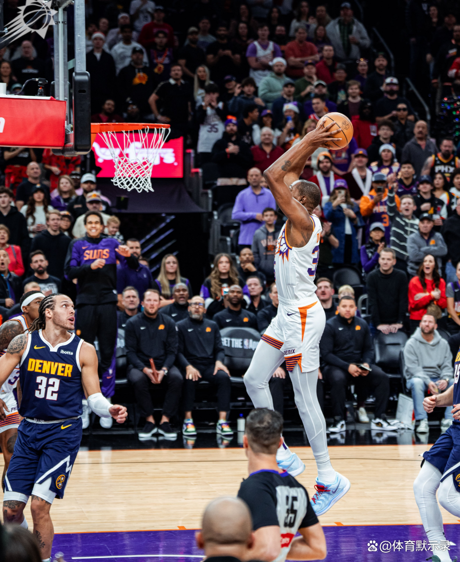 今晚NBA常规赛焦点战，亚特兰大绝杀压哨，气氛紧张，团队化学反应显著(c罗绝杀亚特兰大)