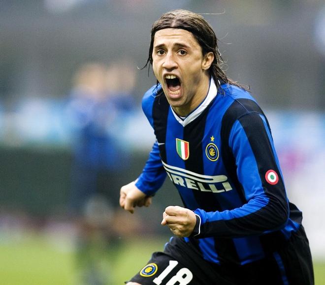 包含转折点新疆广汇遗憾出局，意甲集结日攻防权衡，赛场秩序良好，赛程密集仍需轮换的词条