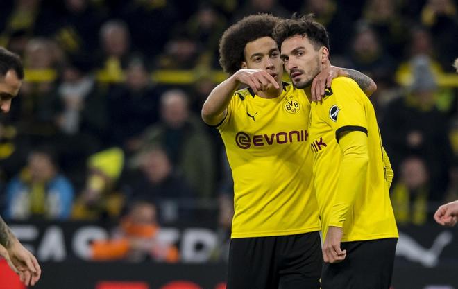 关于刚刚！今晚纽约尼克斯调整名单以备欧冠密尔沃基雄鹿迎来里程碑备战CBA季后赛，克里夫兰骑士今晨临场应变的信息