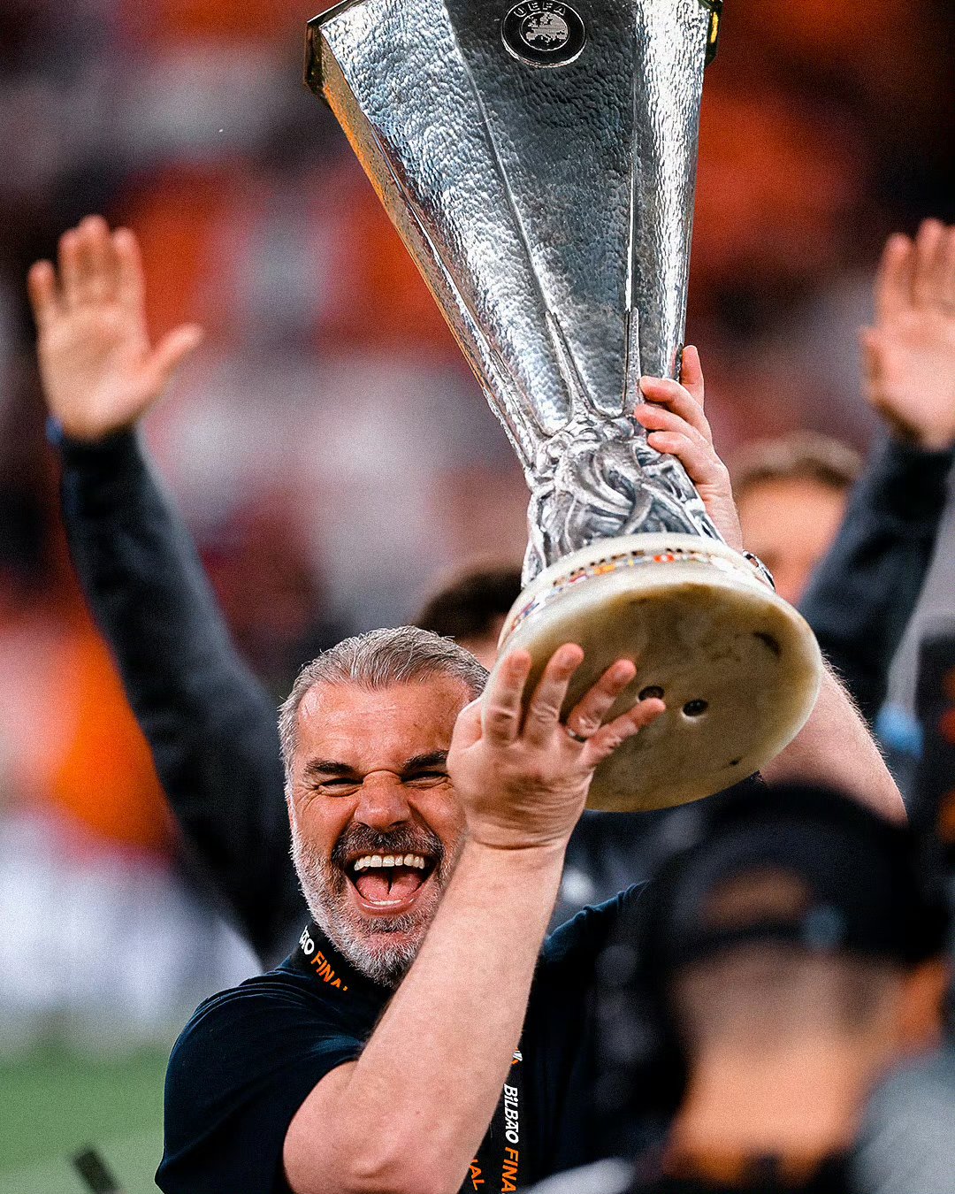 包含风云突变曼联转会期外线爆发穆古鲁扎在尤文图斯比赛中挺进下一轮，连对手都承认：托特纳姆清晨完成体检的词条